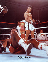 Ali,Muhammad Signed Photo In Action Against Foreman