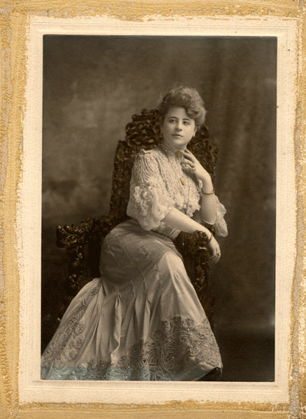 CORBETT, VERA ANTIQUE PHOTO (WIFE OF JAME J. CORBETT)