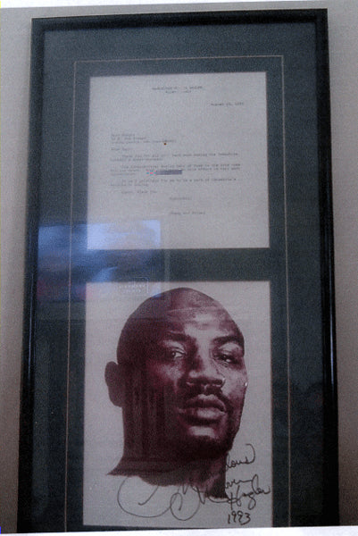 HAGLER, MARVIN SIGNED PHOTO & LETTER