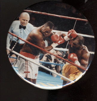 HOLYFIELD, EVANDER-LARRY HOLMES SOUVENIR PIN (1992)