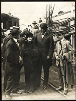 JOHNSON, JACK ORIGINAL ANTIQUE PHOTO (1913-WITH HIS WIFE)