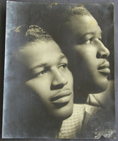 ROBINSON, SUGAR RAY LARGE FORMAT STUDIO PHOTOGRAPH