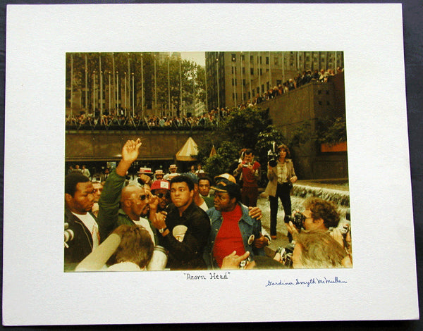 ALI, MUHAMMAD-EARNIE SHAVERS LARGE FORMAT PHOTO (1976)