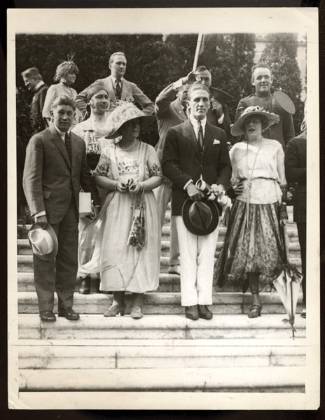 CARPENTIER, GEORGES & FAMILY ANTIQUE PHOTO (1921)