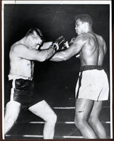 CLAY, CASSIUS-WILLIE BESMANOFF WIRE PHOTO (1961)