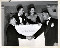 Louis,Joe Original Wirephoto with Frank Sinatra 1946