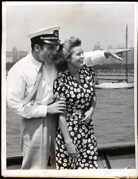 Conn,Billy original Wirephoto with his Wife 1941