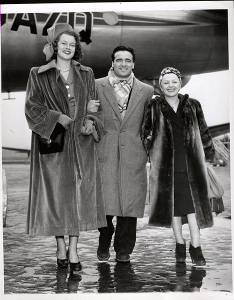 Cerdan,Marcel and Edith Piaf Wirephoto