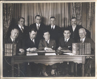 SCHMELING, MAX-JACK SHARKEY II CONTRACT SIGNED WIRE PHOTO (1932)