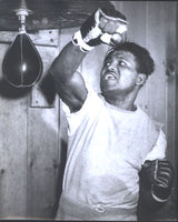 ROBINSON, SUGAR RAY ORIGINAL TRAINING PHOTO (BY SALAS-1958)