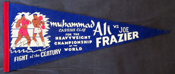 ALI, MUHAMMAD-JOE FRAZIER I RARE SOUVENIR PENNANT (1971)