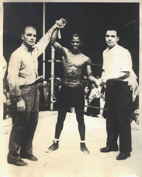 CHOCOLATE, KID ORIGINAL WIRE PHOTO (1931-AFTER DEFEATING BENNY BASS)