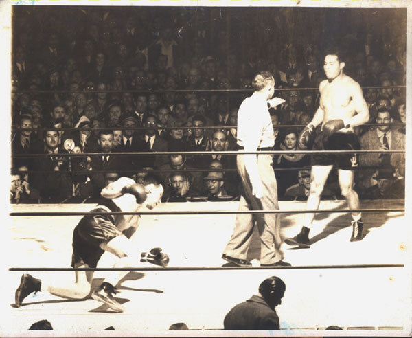 LOUIS, JOE-JACK ROPER ORIGINAL WIRE PHOTO (1939-END OF FIGHT) – JO ...