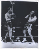 ROBINSON, SUGAR RAY-ROBERT VILLEMAIN ORIGINAL WIRE PHOTO (1950-15TH ROUND)