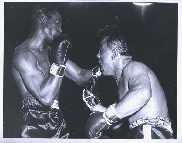 ROBINSON, SUGAR RAY-ROBERT VILLEMAIN ORIGINAL WIRE PHOTO (1950)