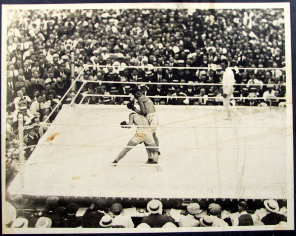 DEMPSEY, JACK-GEORGES CARPENTIER ORIGINAL LARGE FORMAT ANTIQUE PHOTOGRAPH (1921)