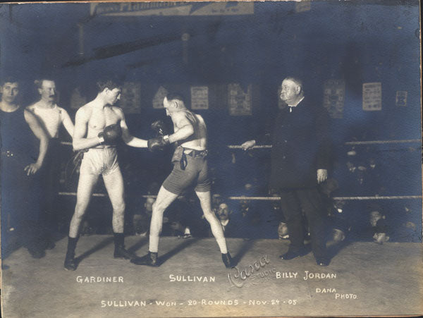 SULLIVAN, MIKE "TWIN"-JIMMY GARDNER ORIGINAL ANTIQUE PHOTO (1905-SQUARING OFF)