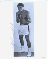 ALI, MUHAMMAD VINTAGE SIGNED PHOTO (1974)