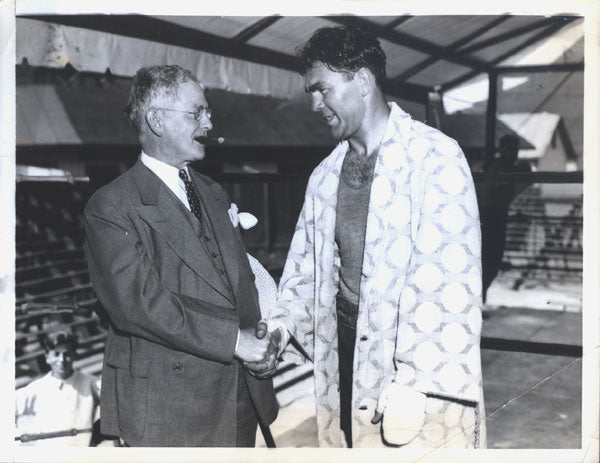 SCHMELING, MAX WIRE PHOTO (1936-TRAINING FOR FIRST LOUIS FIGHT)