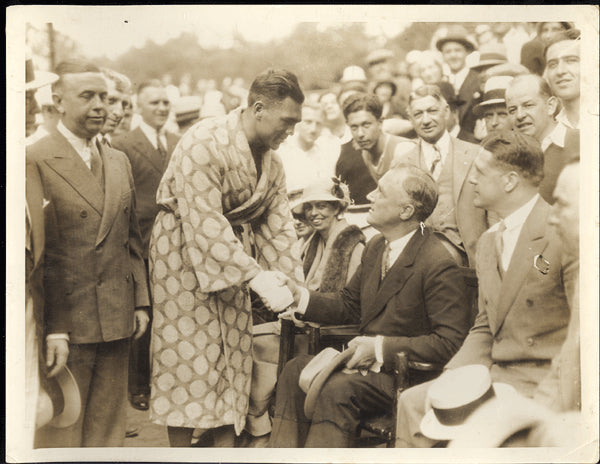 SCHMELING, MAX WIRE PHOTO (1932-MEETING FRANKLIN ROOSEVELT)