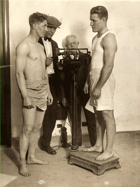 SHADE, DAVE-ROLAND TODD WIRE PHOTO (WEIGH IN-1926)