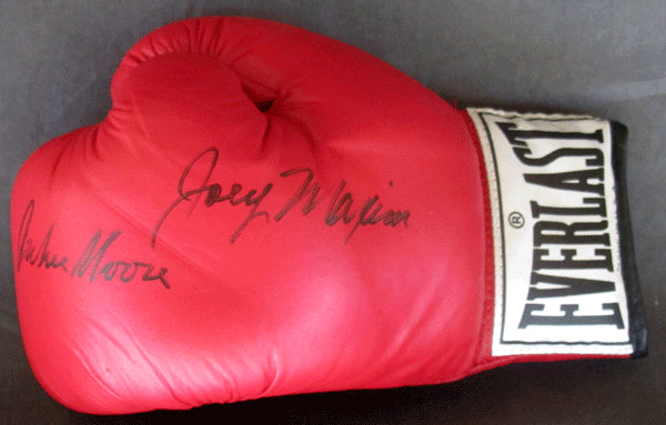 MOORE, ARCHIE & JOEY MAXIM SIGNED GLOVE