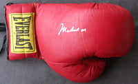 ALI, MUHAMMAD SIGNED GLOVE