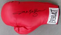 LEONARD, SUGAR RAY SIGNED GLOVE