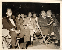ROBINSON, SUGAR RAY & FRANK COSTELLO WIRE PHOTO (1951 AT PEP-SADDLER FIGHT)