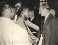 ROBINSON, SUGAR RAY & PRINCE PHILIP WIRE PHOTO (1951-1ST TURPIN FIGHT)