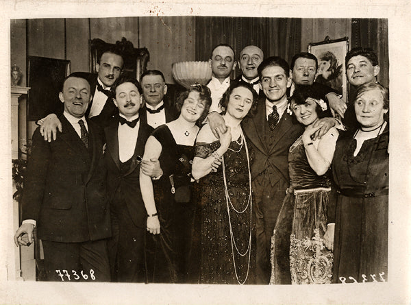 CARPENTIER, GEORGES WIRE PHOTO (1919-CELEBRATING VICTORY OVER BECKETT)