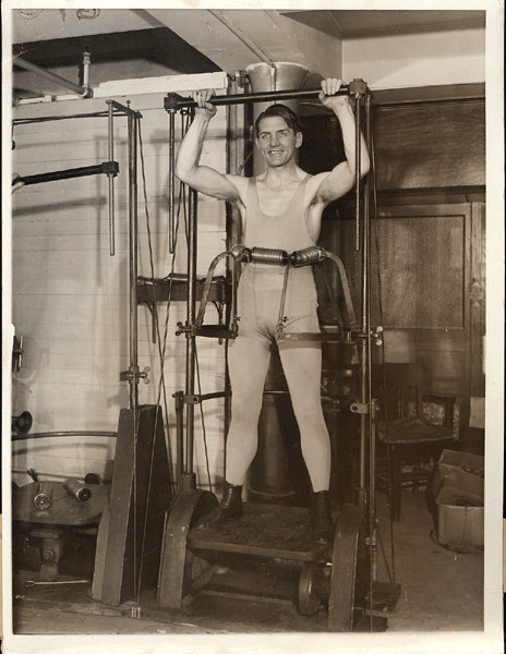 CARPENTIER, GEORGES WIRE PHOTO (1932-TRAINING FOR COMEBACK)