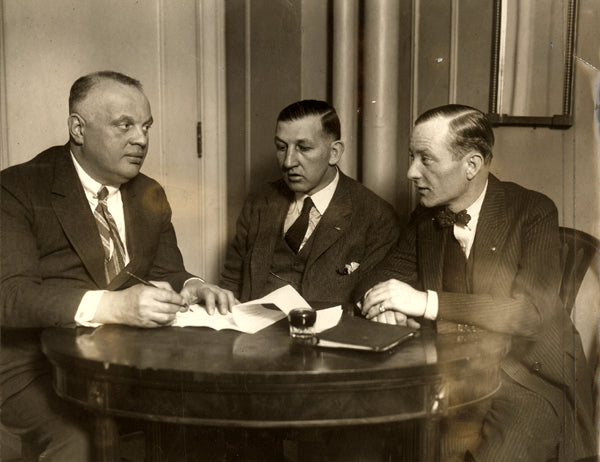 CURLEY, JACK& FLOYD FITZSIMMONS & EDDIE KANE WIRE PHOTO (SIGNING CONTRACT FOR CARPENTIER-GIBBONS)