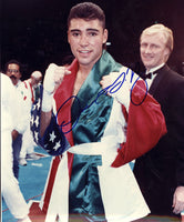 DE LA HOYA, OSCAR SIGNED PHOTO (LOA-JIM STINSON)