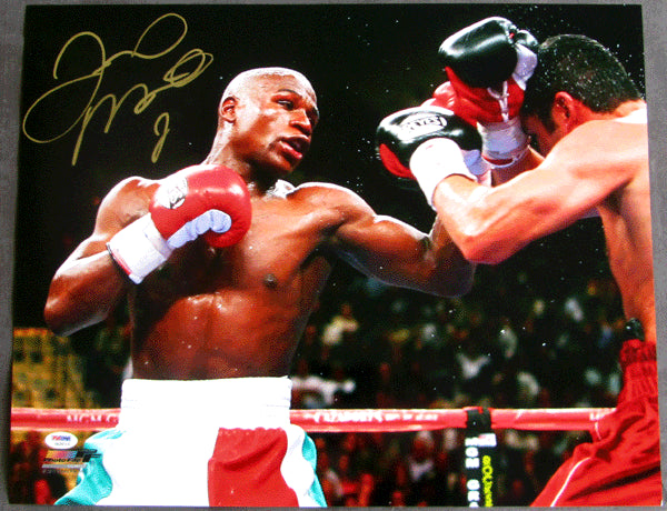 MAYWEATHER, JR., FLOYD SIGNED LARGE FORMAT PHOTO (PSA/DNA AUTHENTICATED)