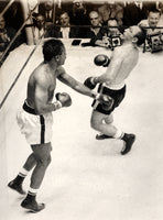 ROBINSON, SUGAR RAY-CARMEN BASILIO I WIRE PHOTO (1957)