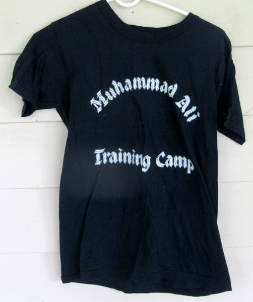 ALI, MUHAMMAD TRAINING CAMP T-SHIRT (UNUSED-1970'S)