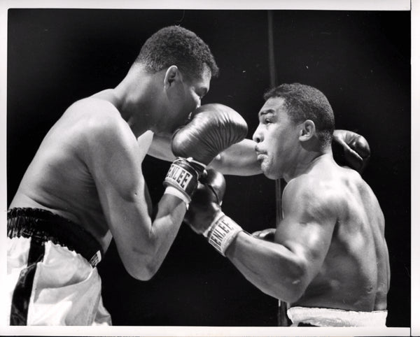 WALLACE, COLEY-BOB BAKER WIRE PHOTO (1954)