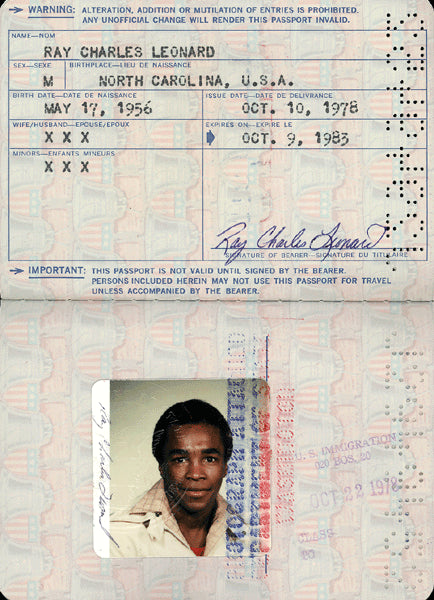 LEONARD, SUGAR RAY SIGNED PASSPORT (1978-1983)