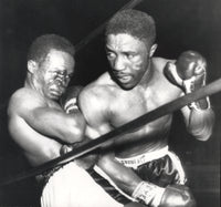 MOORE, DAVEY-HOGAN "KID" BASSEY WIRE PHOTO (1959-13TH ROUND)