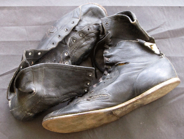 MARCIANO, ROCKY TRAINING SHOES (1955-COCKELL FIGHT)