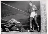 HART, GARNET "SUGAR"-GENE JOHNS WIRE PHOTO (1957-6TH ROUND)