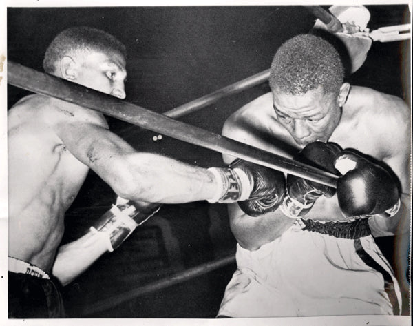 JORDAN, DON-VIRGIL AKINS WIRE PHOTO (1958)