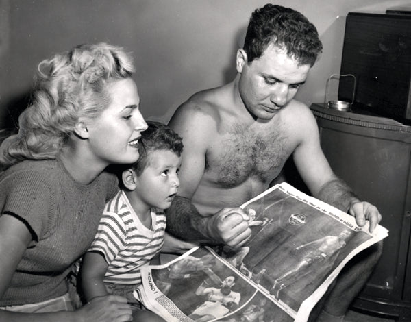 LAMOTTA, JAKE & FAMILY WIRE PHOTO (1949)