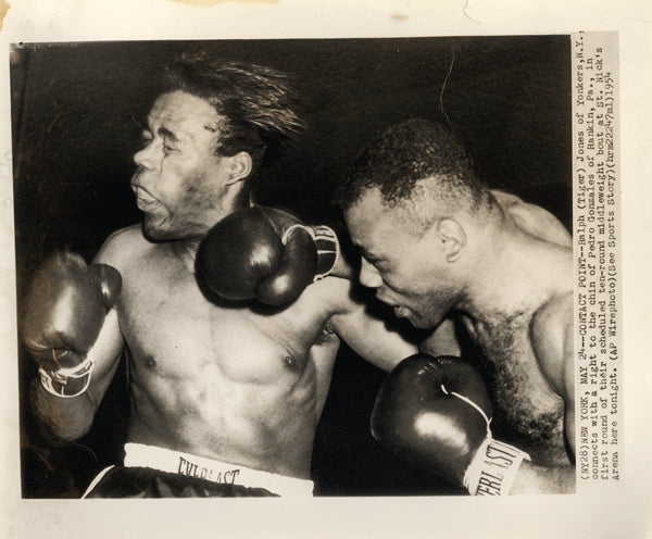 JONES, RALPH TIGER-PEDRO GONZALES WIRE PHOTO (1954-1ST ROUND)