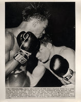 ORTIZ, CARLOS-LEN MATTHEWS WIRE PHOTO (1959-6TH ROUND)