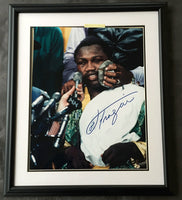 FRAZIER, JOE SIGNED LARGE FORMAT PHOTO (FAMEABILIA LOA)