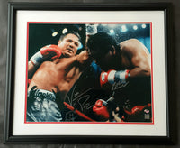 DURAN, ROBERTO & VINNY PAZIENZA SIGNED LARGE FORMAT PHOTO (FAMEABILIA LOA)