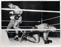 LOUIS, JOE-PRIMO CARNERA WIRE PHOTO (1935-END OF FIGHT)
