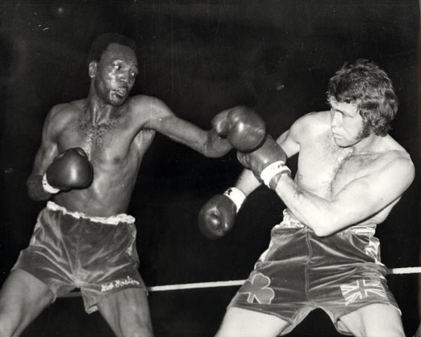 FOSTER, BOB-CHRIS FINNEGAN WIRE PHOTO (1972)